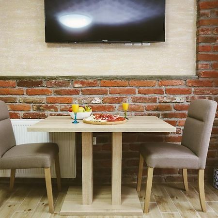 Hotel Zrinski Копривница Екстериор снимка