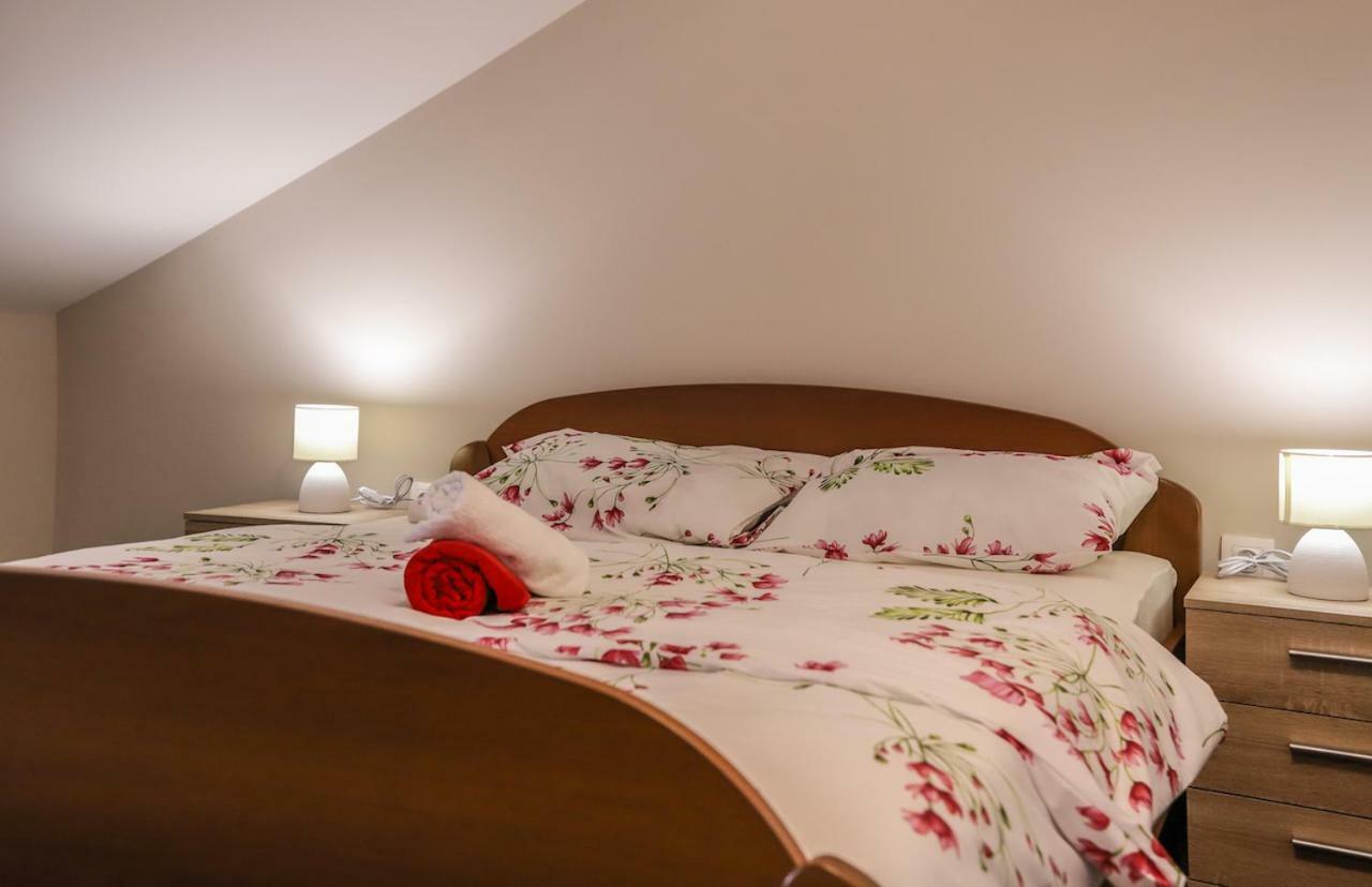 Hotel Zrinski Копривница Екстериор снимка